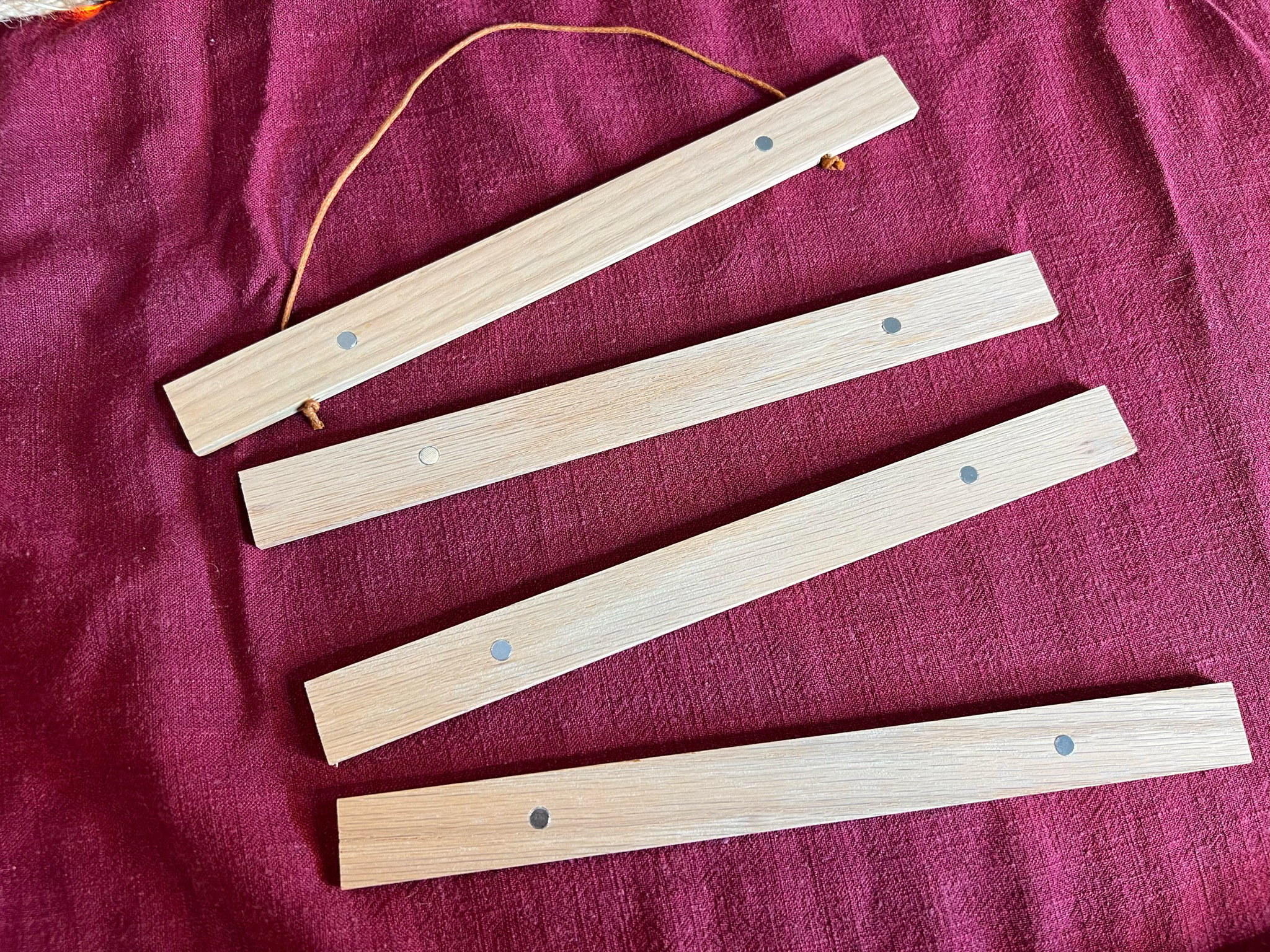 Posterleiste A4 aus Eichenholz