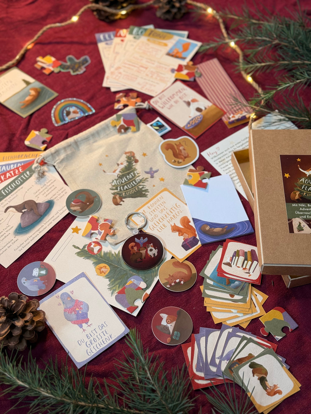 Adventsflausen für Kinder | 48teiliger Kalender mit der Flausenbande. Mit bedrucktem Stoffbeutel.