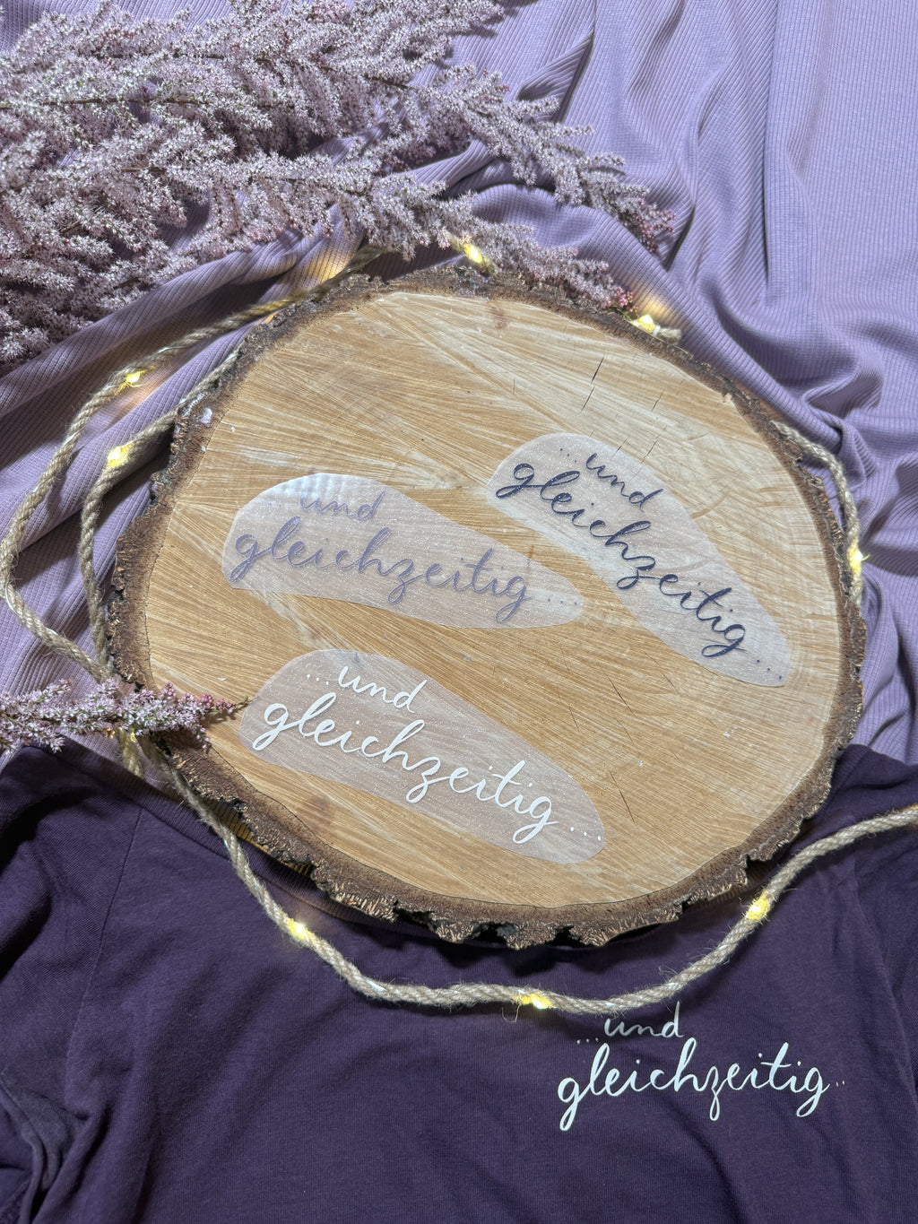 Bügelbild „und gleichzeitig“ | für Gleichzeitigkeit auf all deinen liebsten Kleidungsstücken