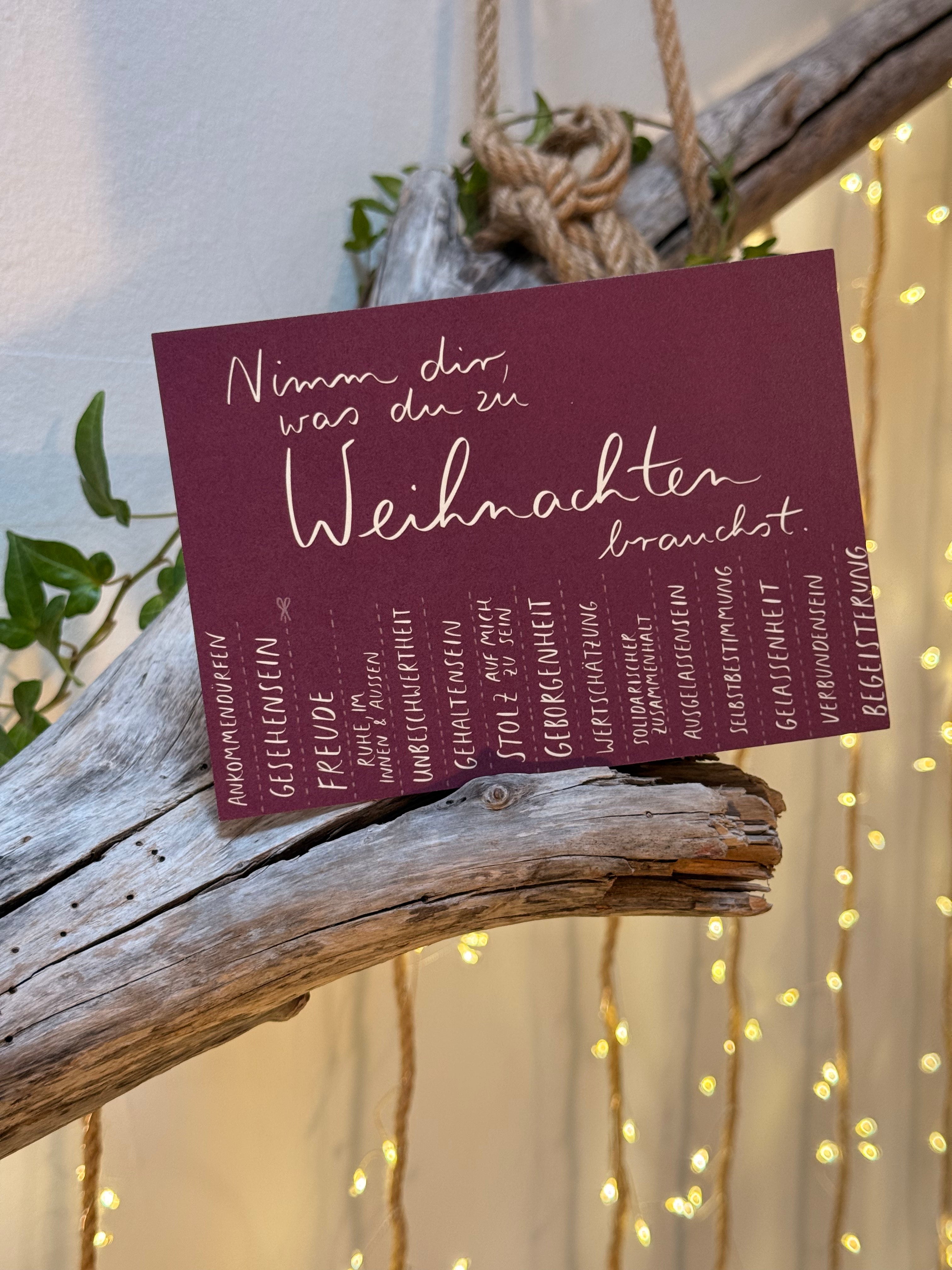 Postkarte "Nimm dir, was du zu Weihnachten brauchst." (Lila) | 15 Zettel zum Abreißen für eure Bedürfnisse.