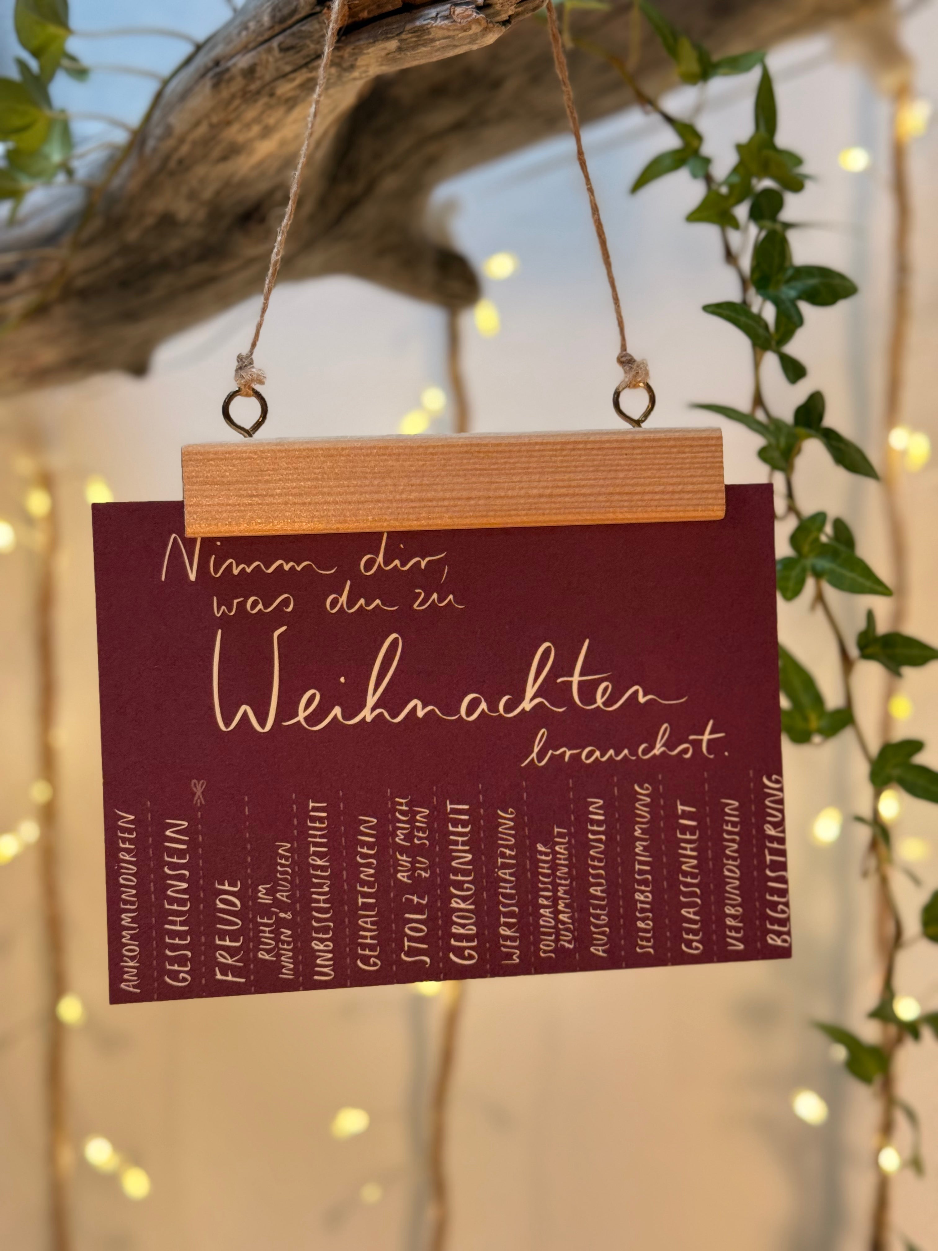 Postkarte "Nimm dir, was du zu Weihnachten brauchst." (Lila) | 15 Zettel zum Abreißen für eure Bedürfnisse.