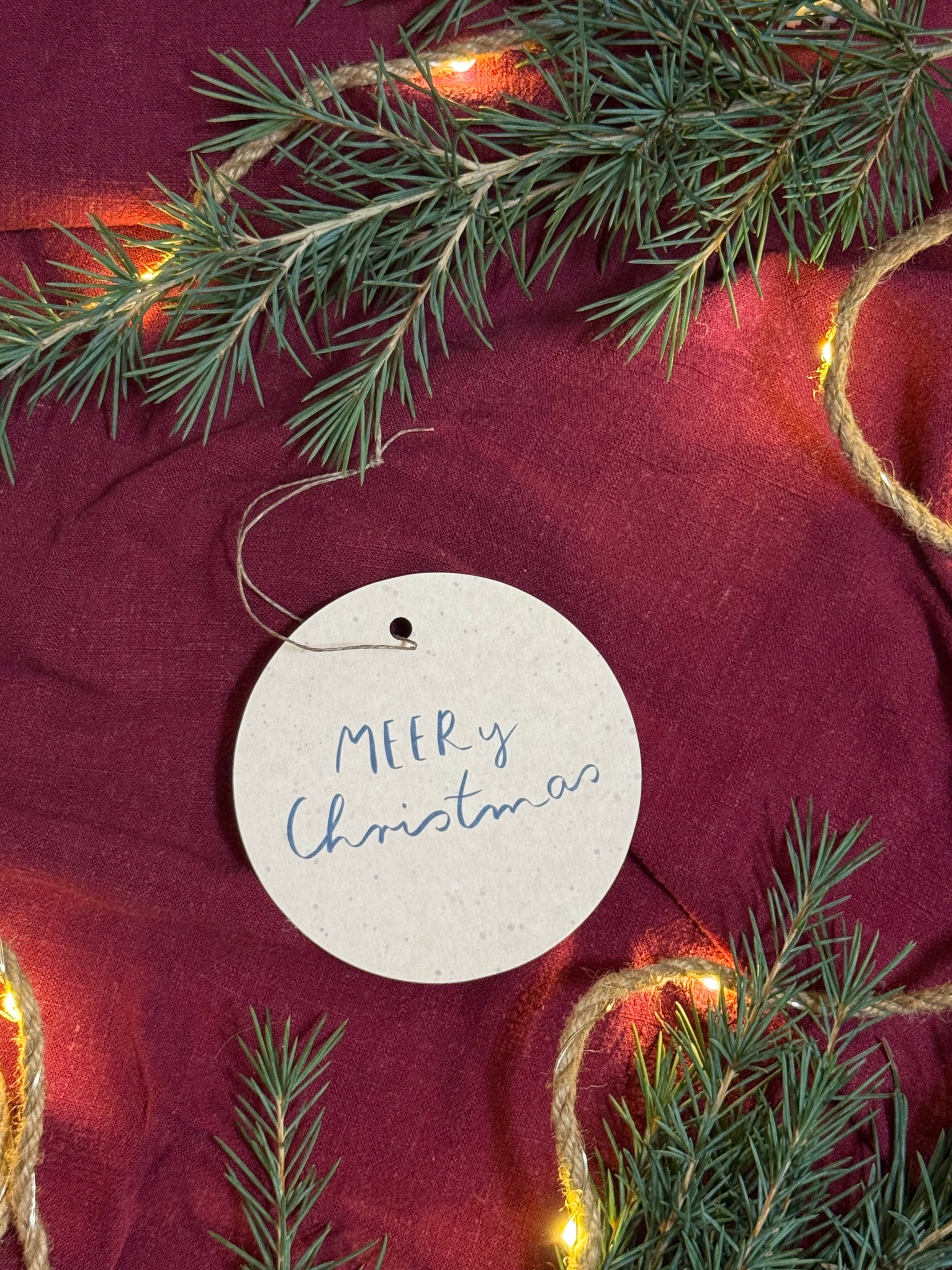 Baumanhänger „Weihnachtswal“ | Für Weihnachtsbäume, Geschenke und alle anderen Orte, an denen du MEERy Christmas sagen möchtest.