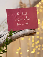 Postkarte „Du bist Familie für mich.“ | Eine Postkarte für (Chosen) Family.