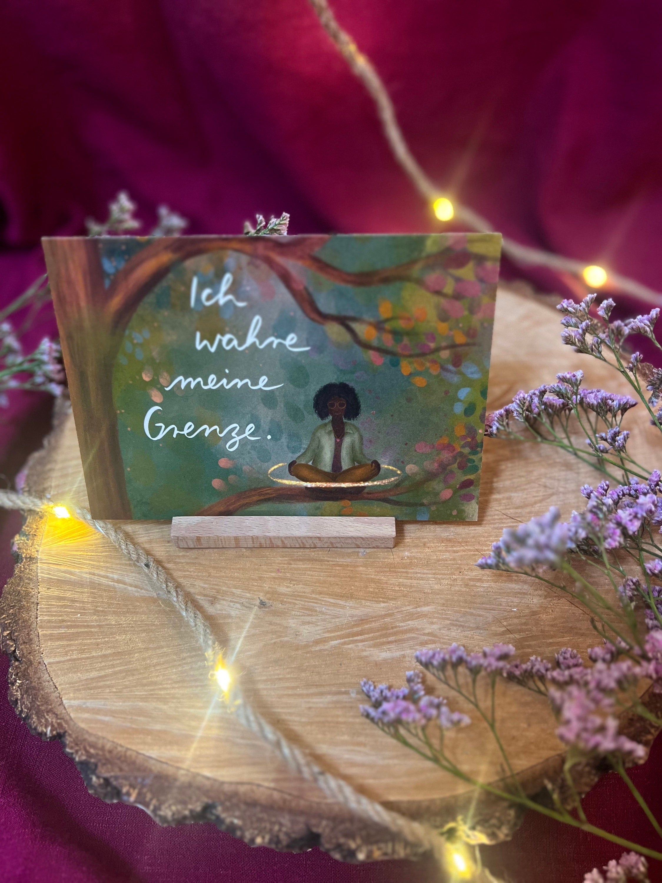 Postkarte „Ich wahre meine Grenze.“ | Baumbotschaften 8: Ein liebevoll illustriertes Affirmationsmotiv übers Neinsagen.