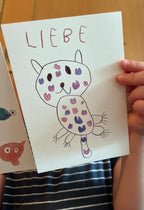 Miniliebe by Miniflause | Eine Postkarte mit einer Katze und sehr viel Liebe