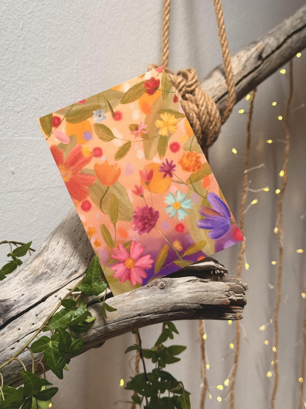 Postkarte „Blumenwiesenbunt“ | Wo alle zu ihrer Zeit blühen.